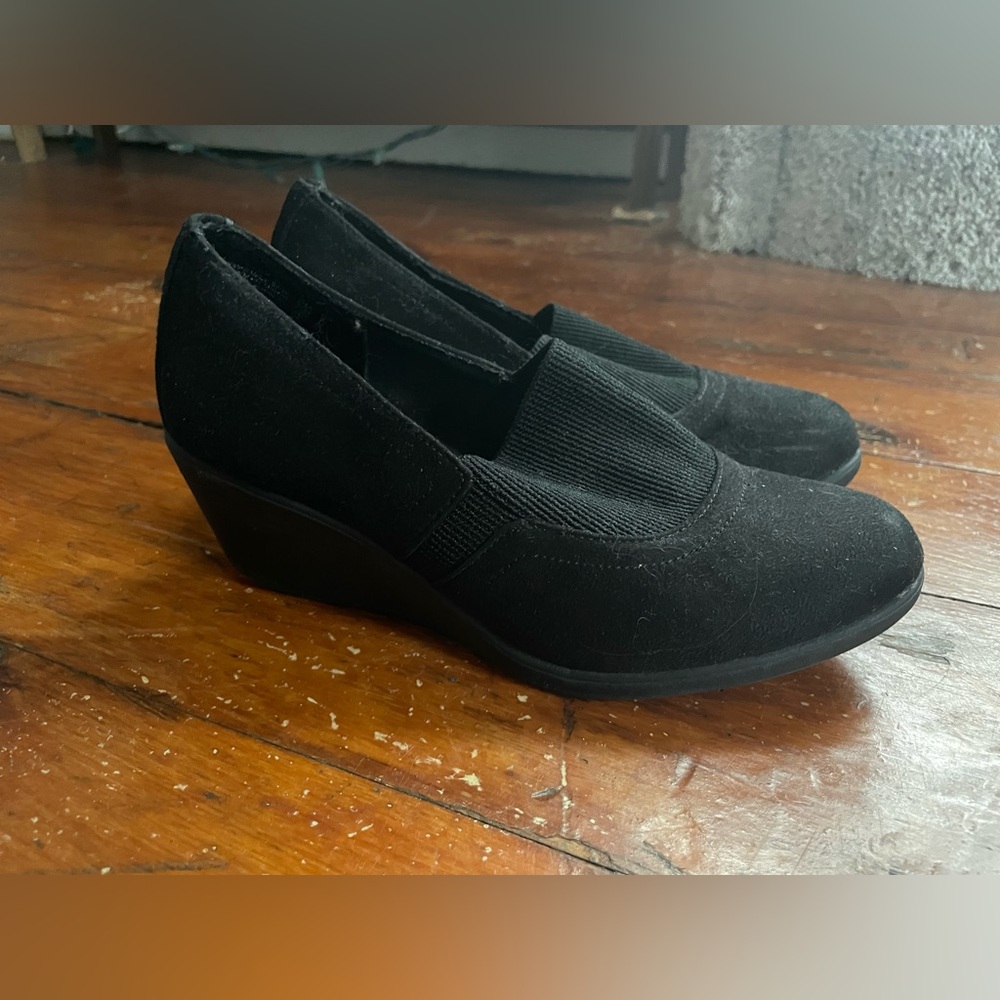 Comfort Plus by Predictions Black Wedge Shoes